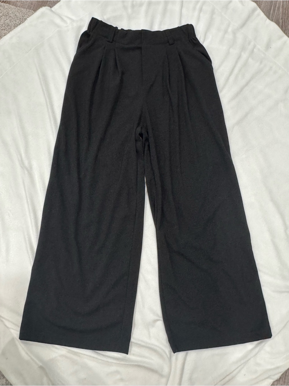 HALARA Black Wide-Leg Pull-On Pants